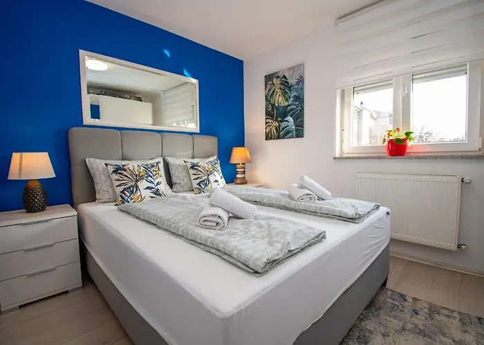 Modern Luka In 公寓 普拉