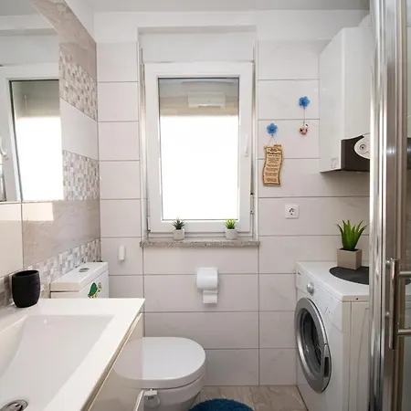 Modern Luka In Apartament *