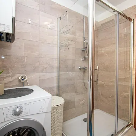 Modern Luka In Apartament